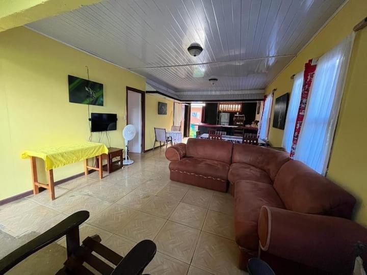 Casa Artavia Villa Tortuguero Ngoại thất bức ảnh